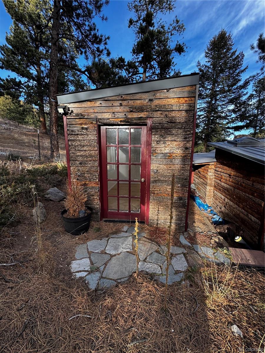 10627 Twin Spruce Road Golden, CO 80403 - Photo 18 of 26 Gallery Image 18