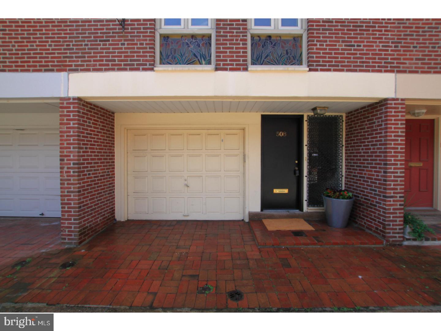 508 Addison Street Philadelphia, PA 19147 - Photo 2 of 24
