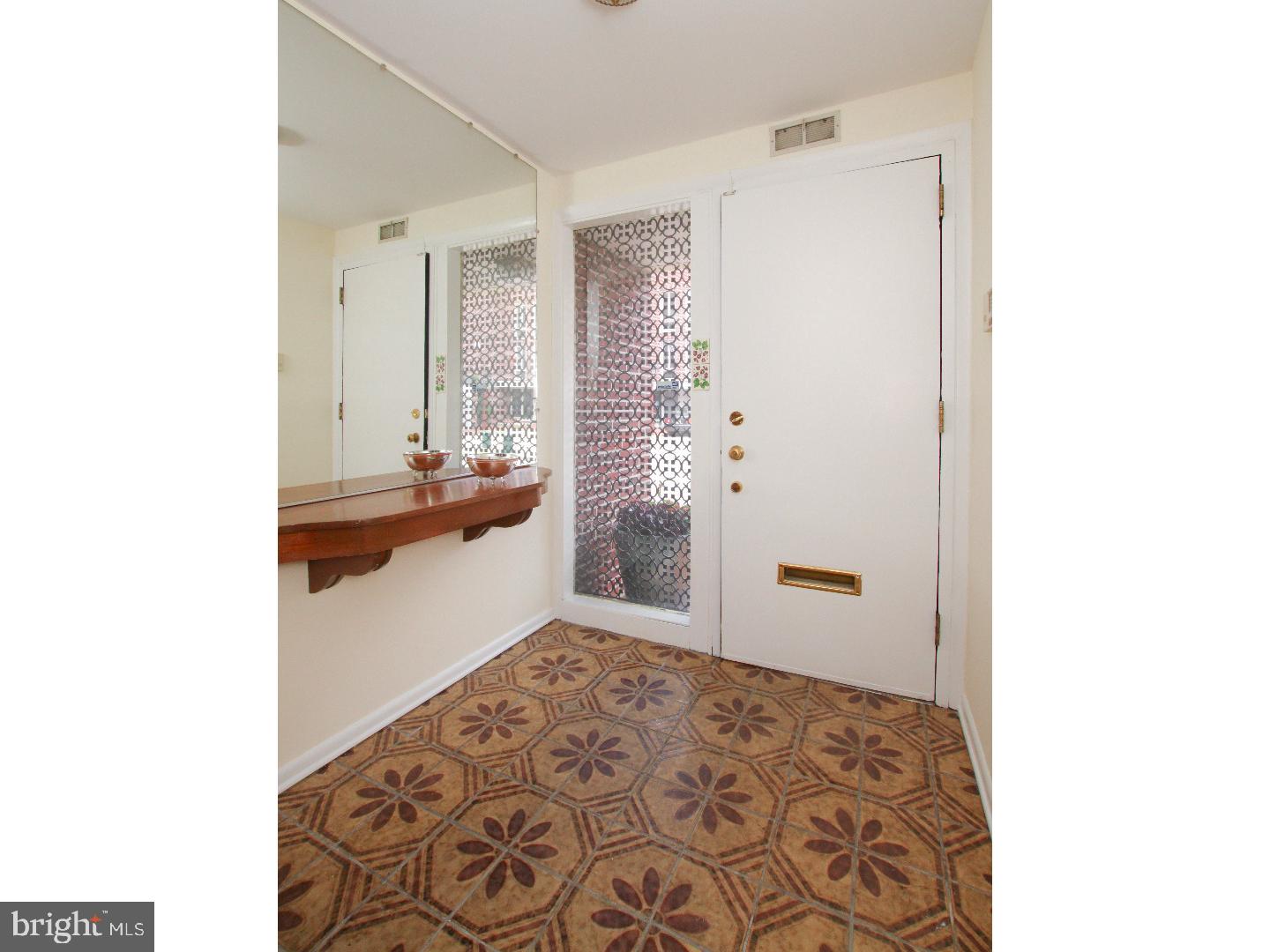 508 Addison Street Philadelphia, PA 19147 - Photo 5 of 24