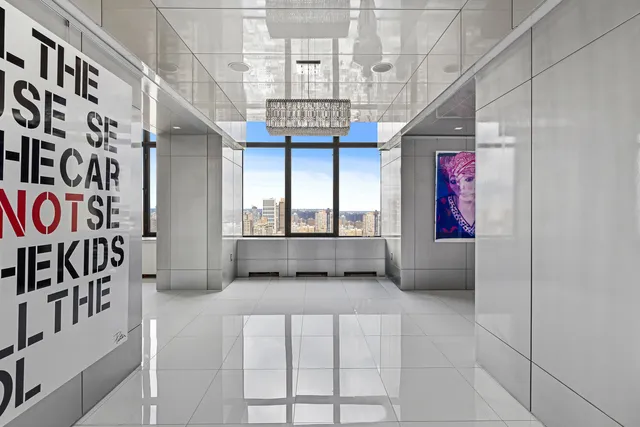 $10,000,000 | 422 East 72nd Street, Unit 40/41AB | Lenox Hill