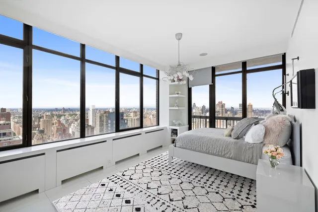 $10,000,000 | 422 East 72nd Street, Unit 40/41AB | Lenox Hill