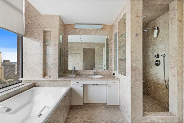 $10,000,000 | 422 East 72nd Street, Unit 40/41AB | Lenox Hill