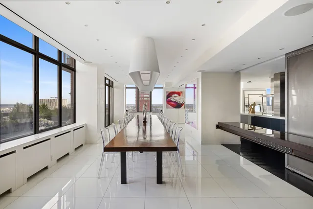$10,000,000 | 422 East 72nd Street, Unit 40/41AB | Lenox Hill