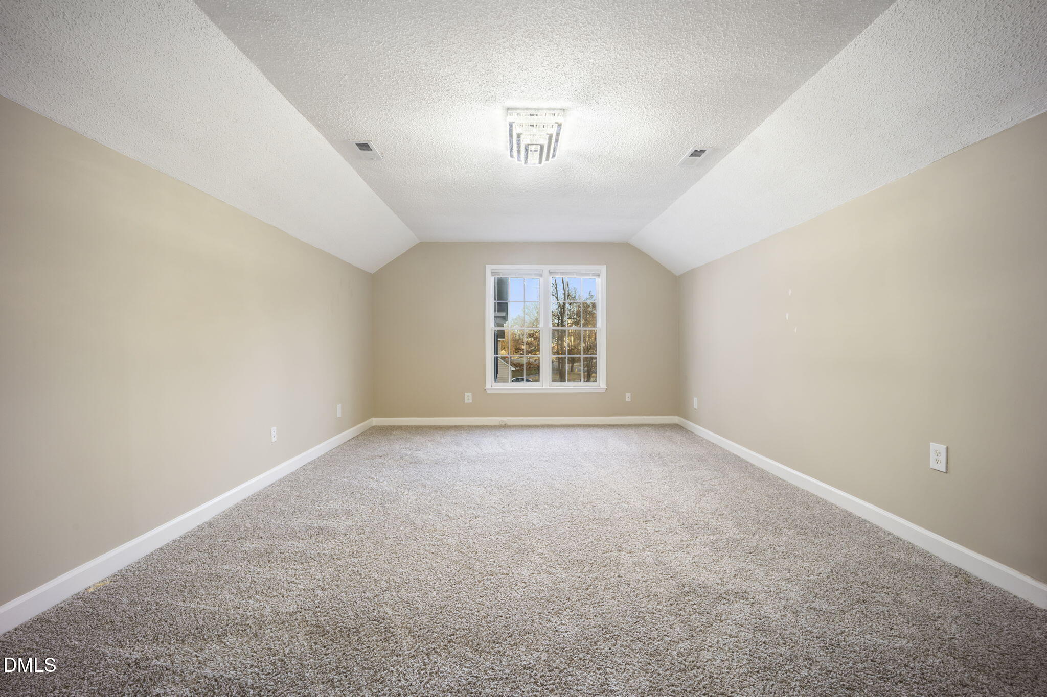 4705 Royal Troon Drive Raleigh, NC 27604 - Photo 10 of 26 29-web-or-mls-484A0737