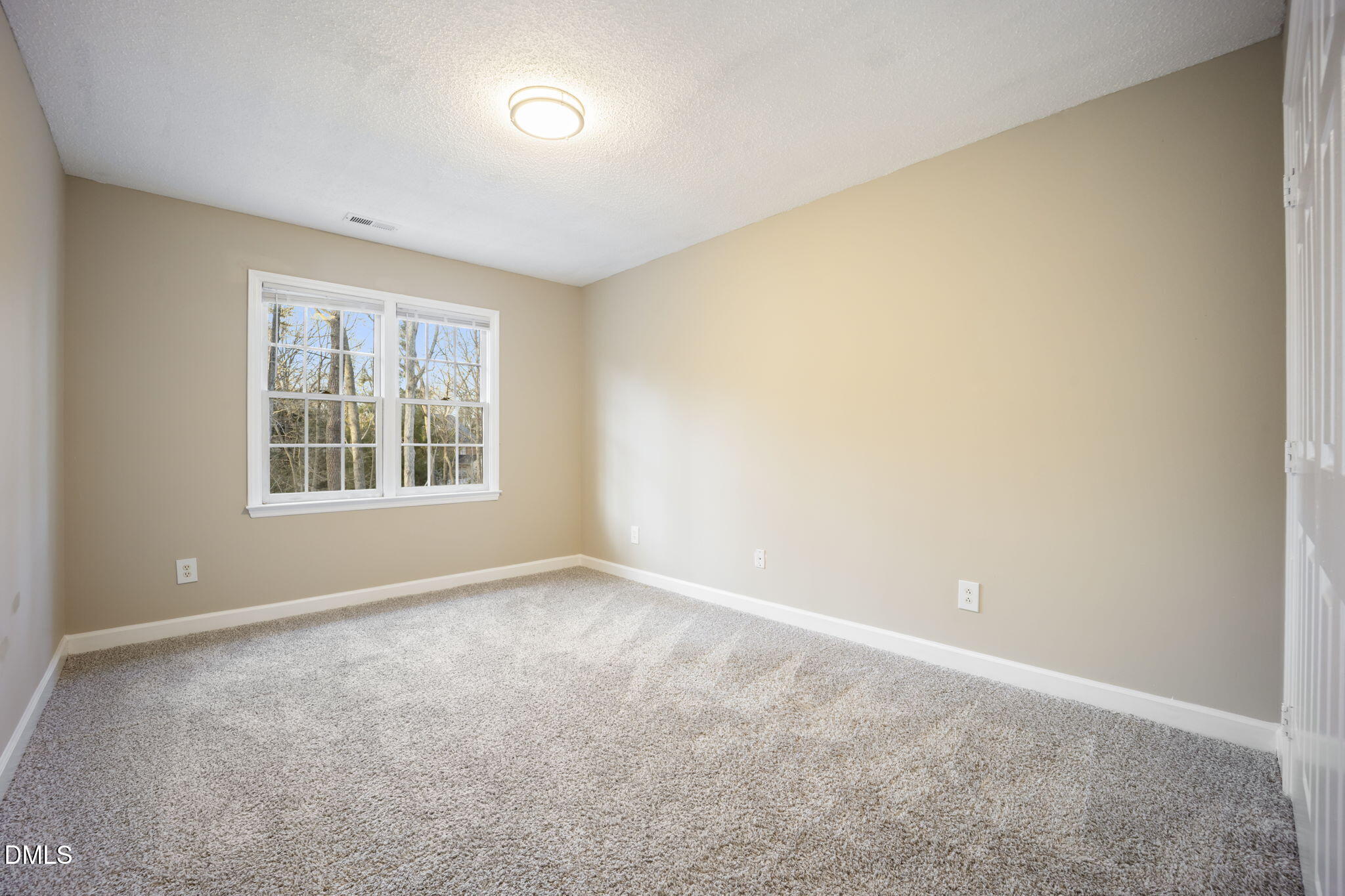 4705 Royal Troon Drive Raleigh, NC 27604 - Photo 12 of 26 31-web-or-mls-484A0747