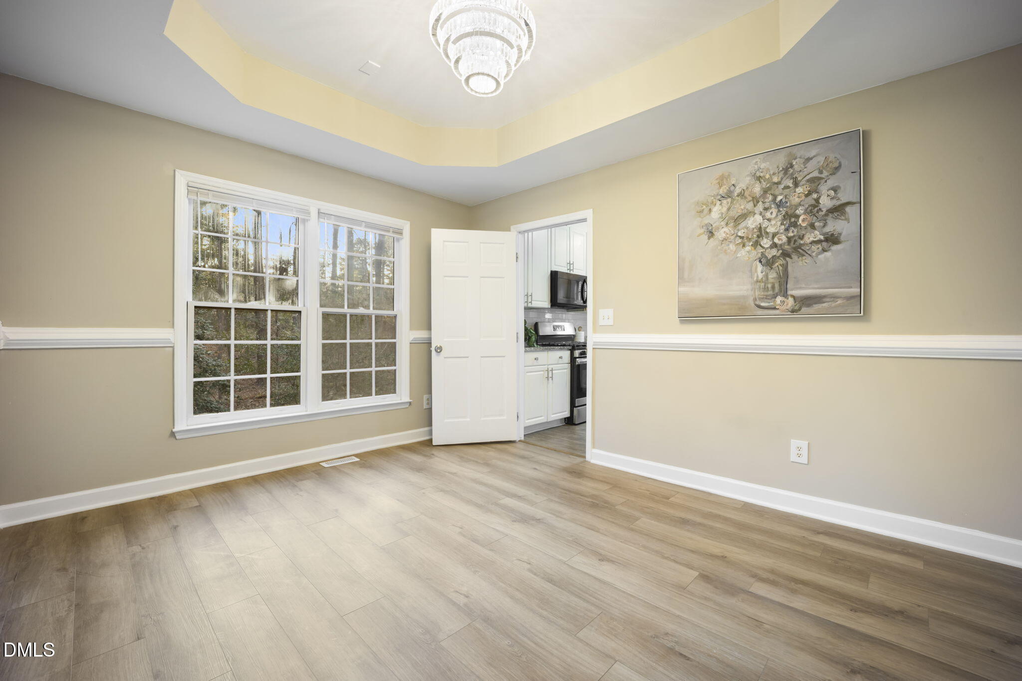 4705 Royal Troon Drive Raleigh, NC 27604 - Photo 5 of 26 13-web-or-mls-484A0642