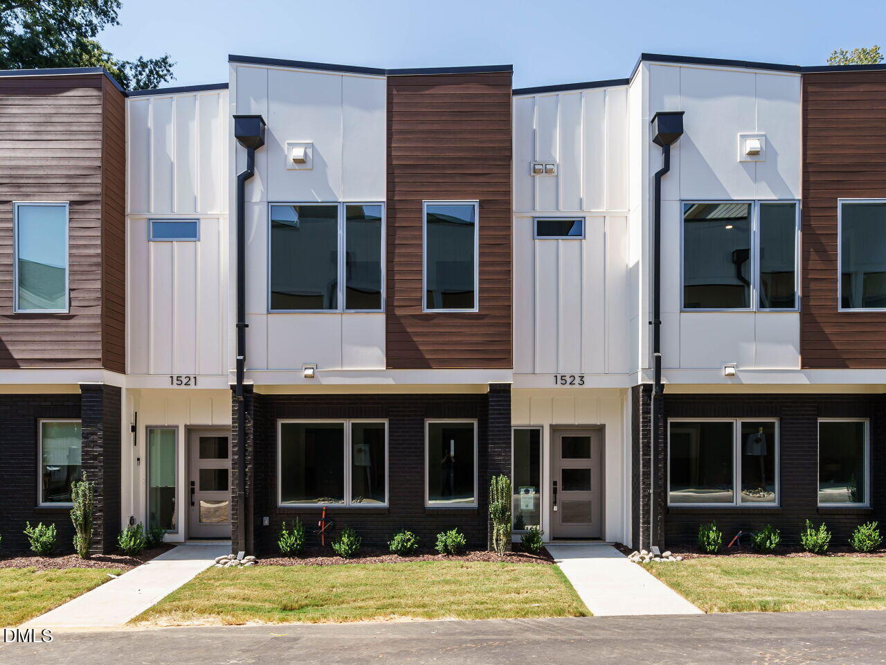 1523 Urban Trace Lane Raleigh, NC 27608 - Photo 32 of 32 001-1280x960-main-exterior