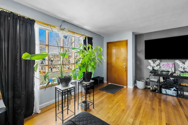 $385,000 | 40 Leaf Avenue, Waterbury, CT 06705