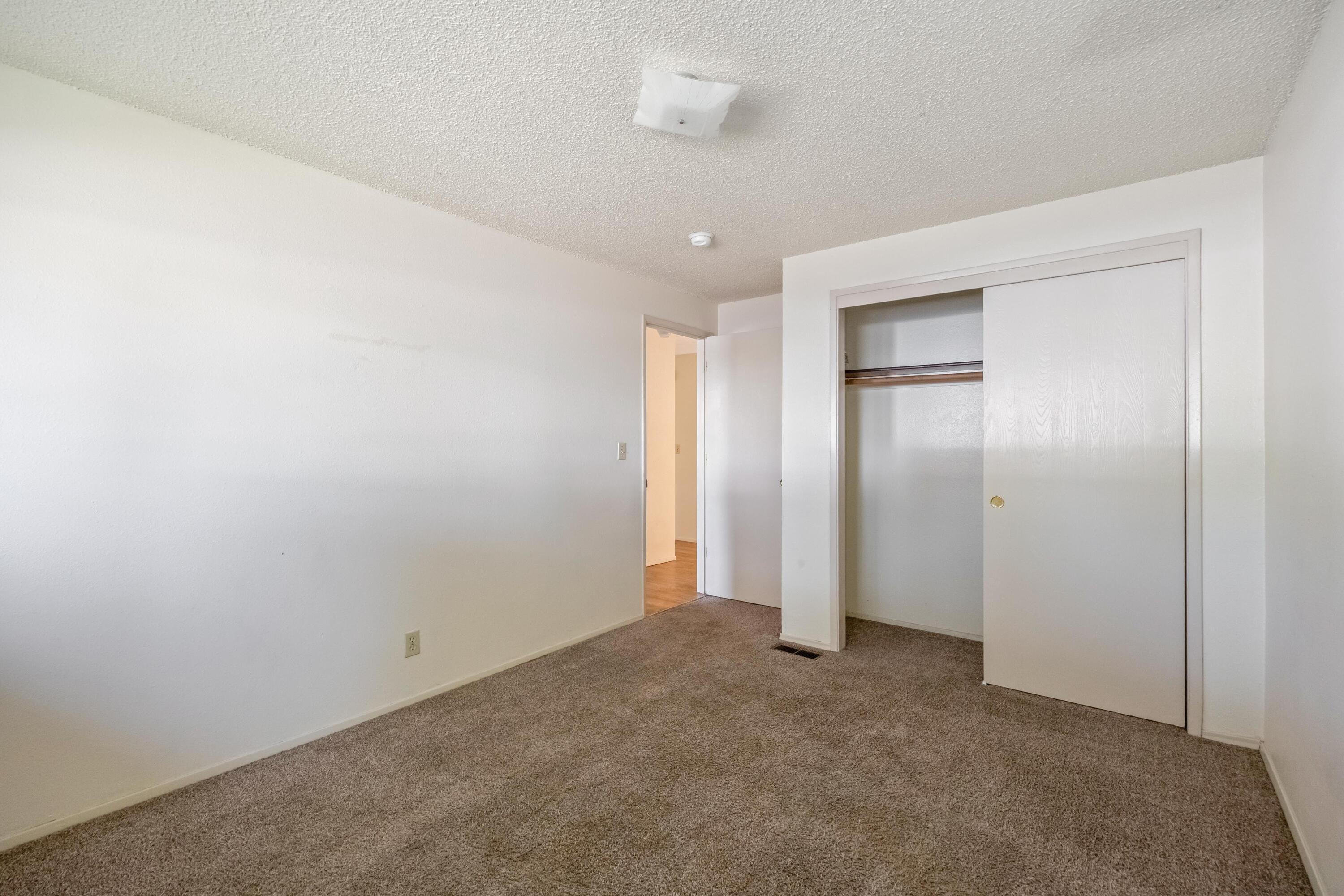 563 Southwest 2nd Street Madras, OR 97741 - Photo 10 of 26 10
