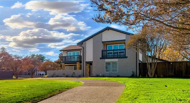 $550,000 | 401 Point Royal Drive, Rowlett, TX 75087