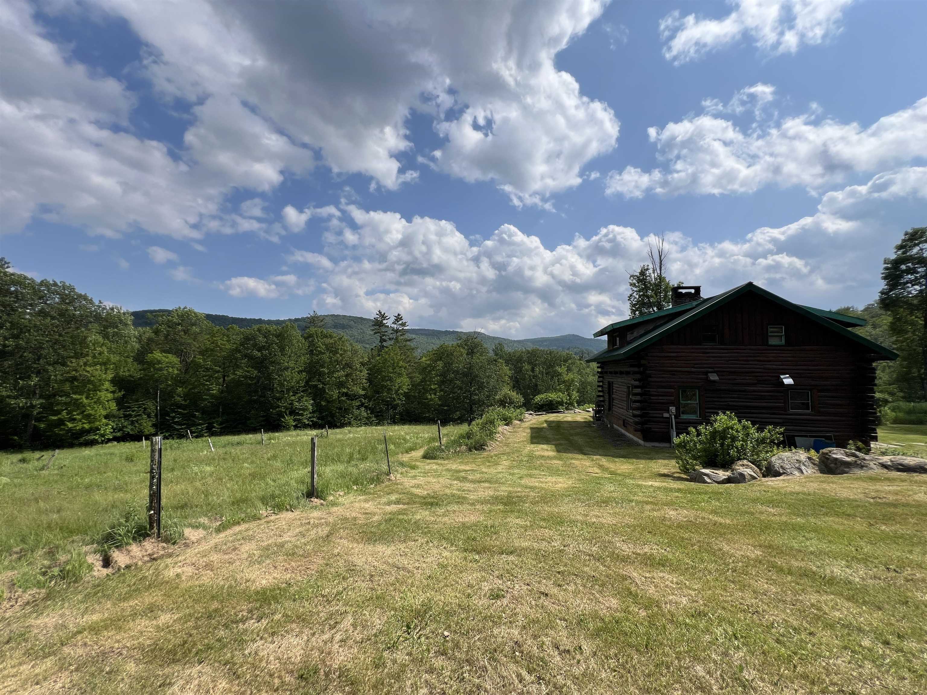 2194 Mowrey Road Jamaica, VT 05343 - Photo 46 of 50 Gallery Image 46
