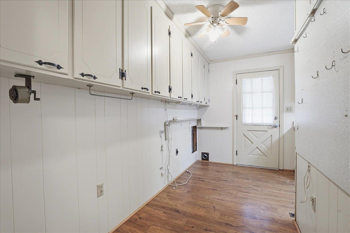 208 State Rd S-30-483 Clinton, SC 29325 - Photo 13 of 28