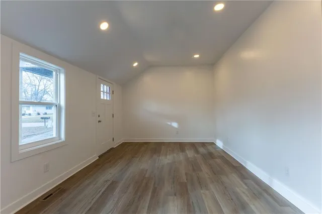 $1,500 | 3123 North 57th Street, Kansas City, KS 66104