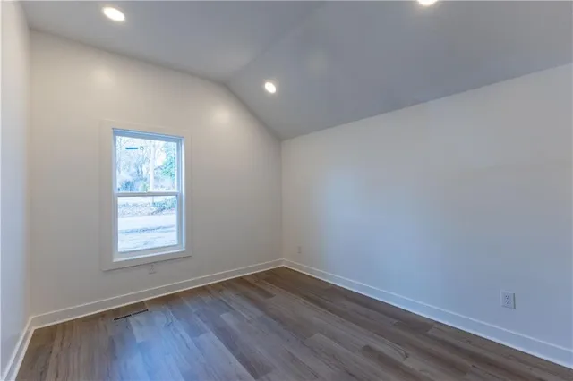 $1,500 | 3123 North 57th Street, Kansas City, KS 66104