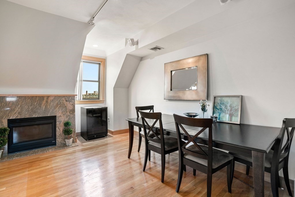 1408 Beacon Street, Unit 5 Brookline, MA 02446 - Photo 6 of 24