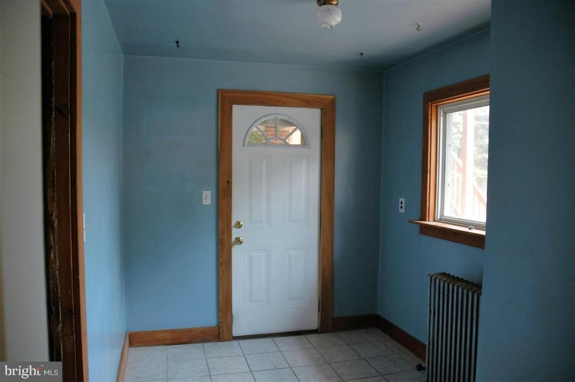 2613 South Pine Grove Street Lebanon, PA 17046 - Photo 17 of 37 Gallery Image 17