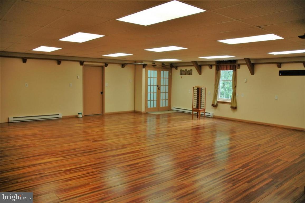 2613 South Pine Grove Street Lebanon, PA 17046 - Photo 35 of 37 Gallery Image 35