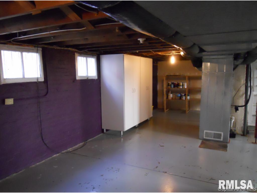 1837 Dial Court Springfield, IL 62704 - Photo 17 of 21 Gallery Image 17