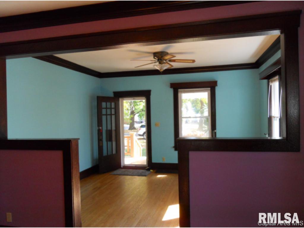 1837 Dial Court Springfield, IL 62704 - Photo 6 of 21 Gallery Image 6