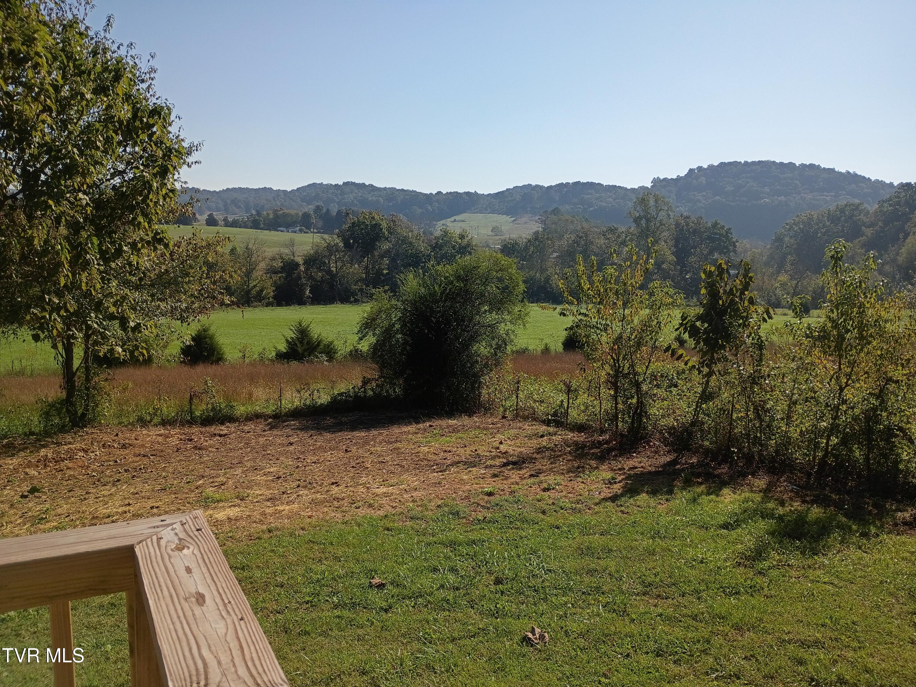 192 Meadow View Road Rogersville, TN 37857 - Photo 11 of 12 IMG_20261008_103017264_HDR
