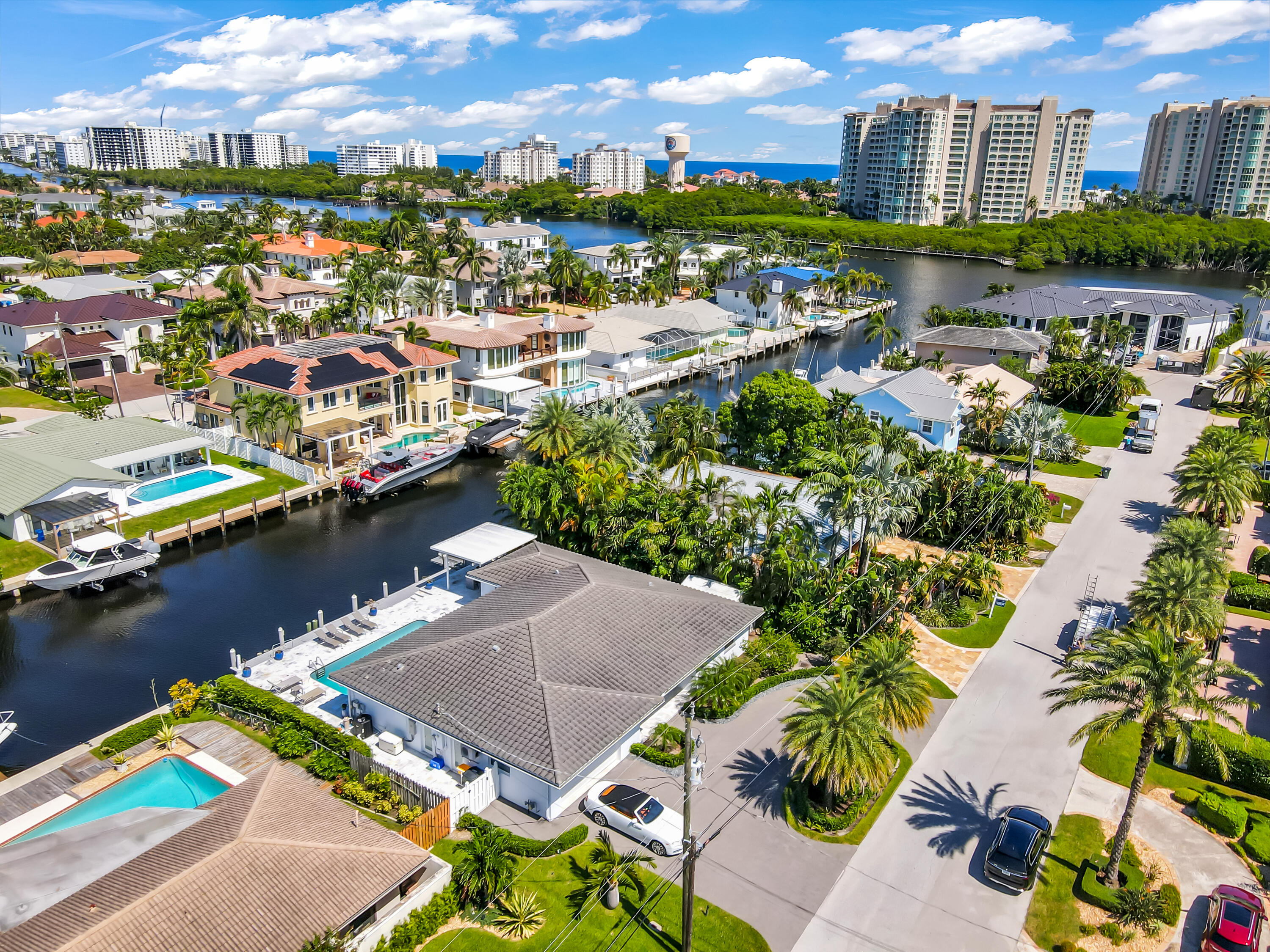 831 Dover Street Boca Raton, FL 33487 - Photo 4 of 71 DJI_0364