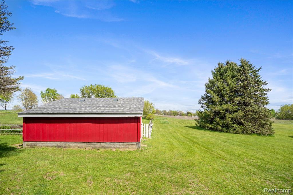 2725 Cooley Lake Road Highland, MI 48356 - Photo 57 of 63