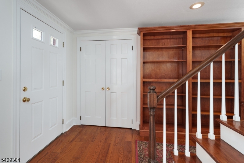 208 Mountain Road Ringoes, NJ 08551 - Photo 2 of 41