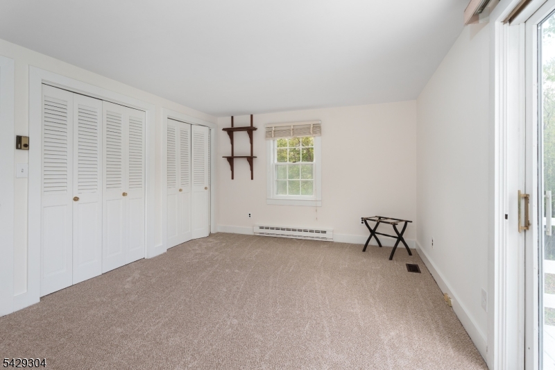 208 Mountain Road Ringoes, NJ 08551 - Photo 21 of 41