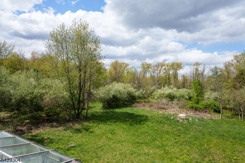 208 Mountain Road Ringoes, NJ 08551 - Photo 26 of 41