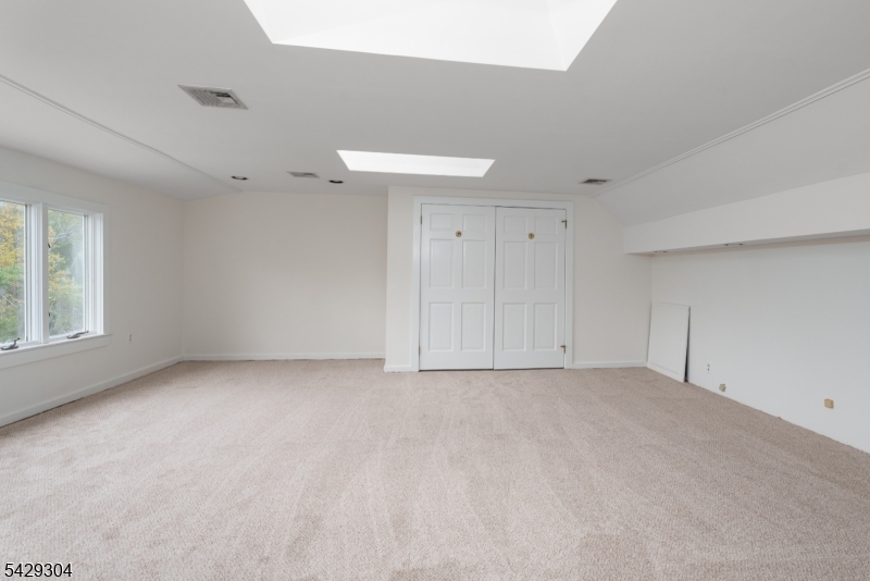 208 Mountain Road Ringoes, NJ 08551 - Photo 27 of 41