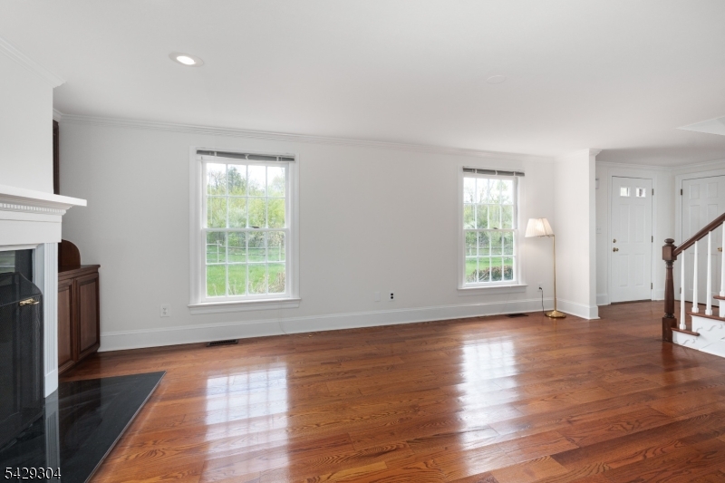 208 Mountain Road Ringoes, NJ 08551 - Photo 4 of 41