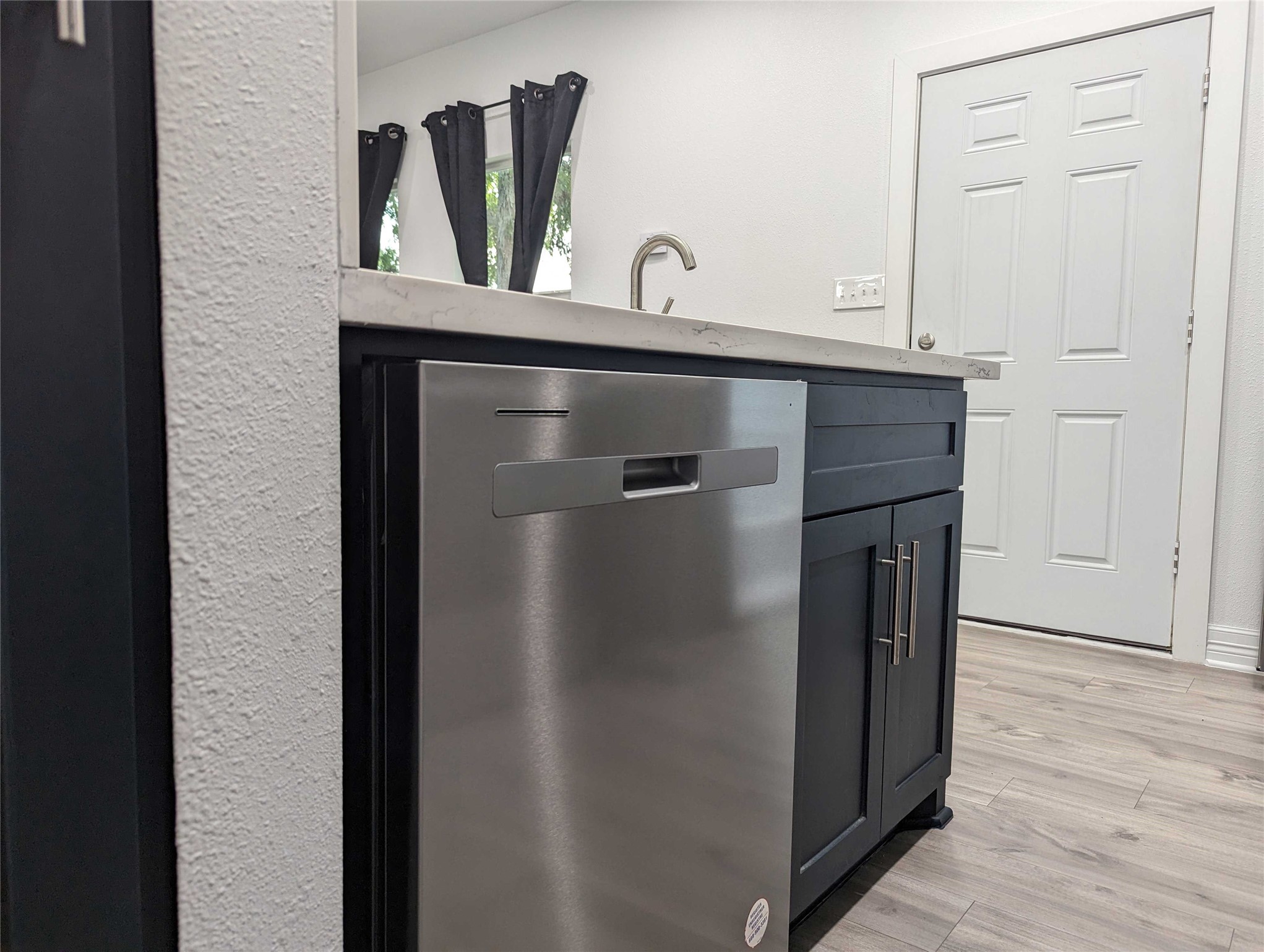 4711 Rusk Street, Unit A Houston, TX 77023 - Photo 11 of 19 a close view of closet