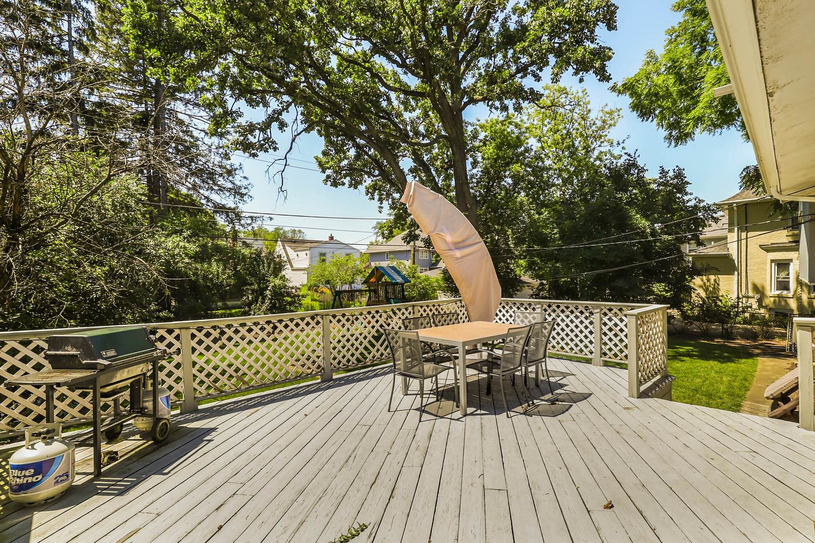 3906 Wolf Road Western Springs, IL 60558 - Photo 28 of 33 a view of outdoor space with seating space