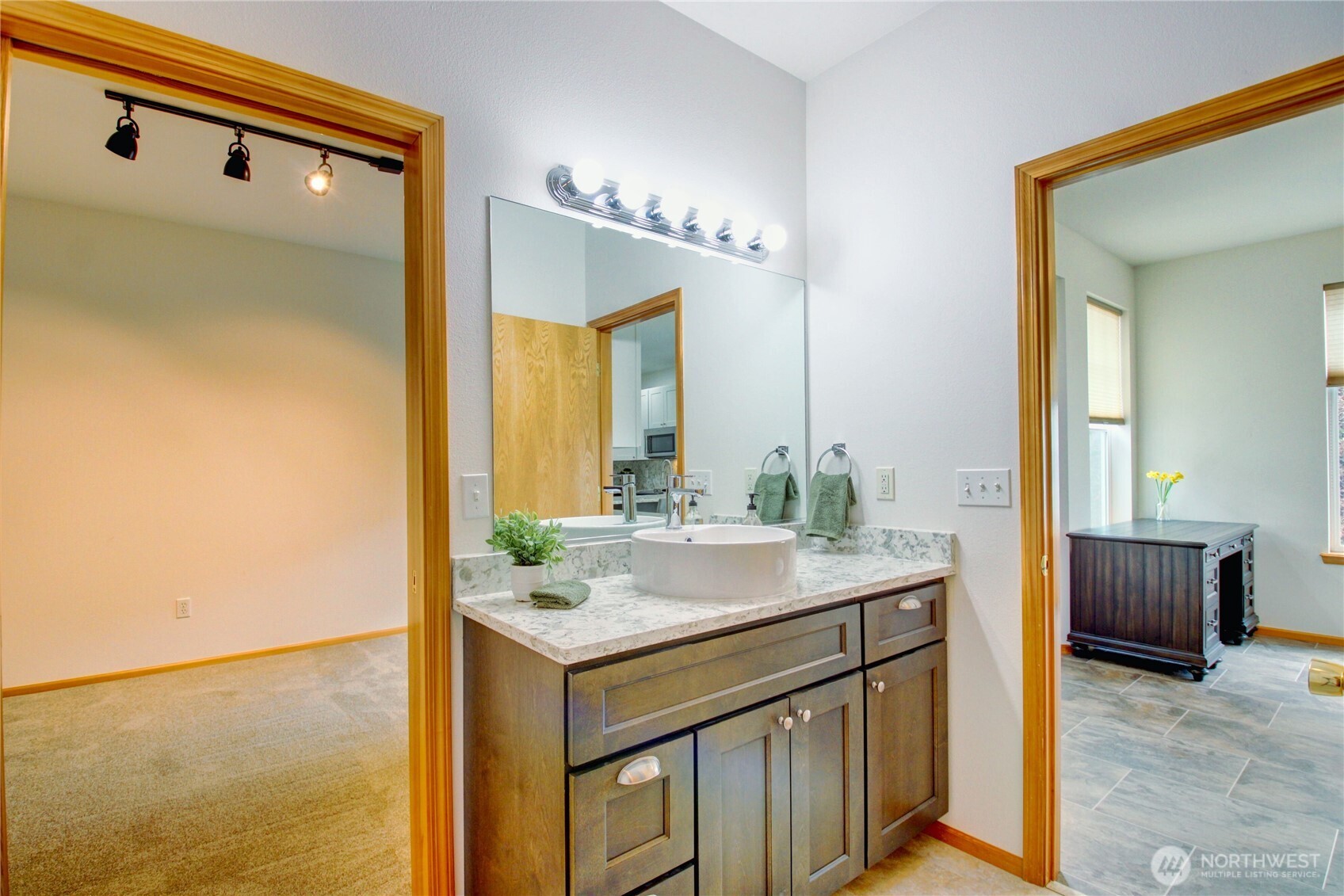 1191 Decatur Circle, Unit 17B Burlington, WA 98233 - Photo 14 of 35