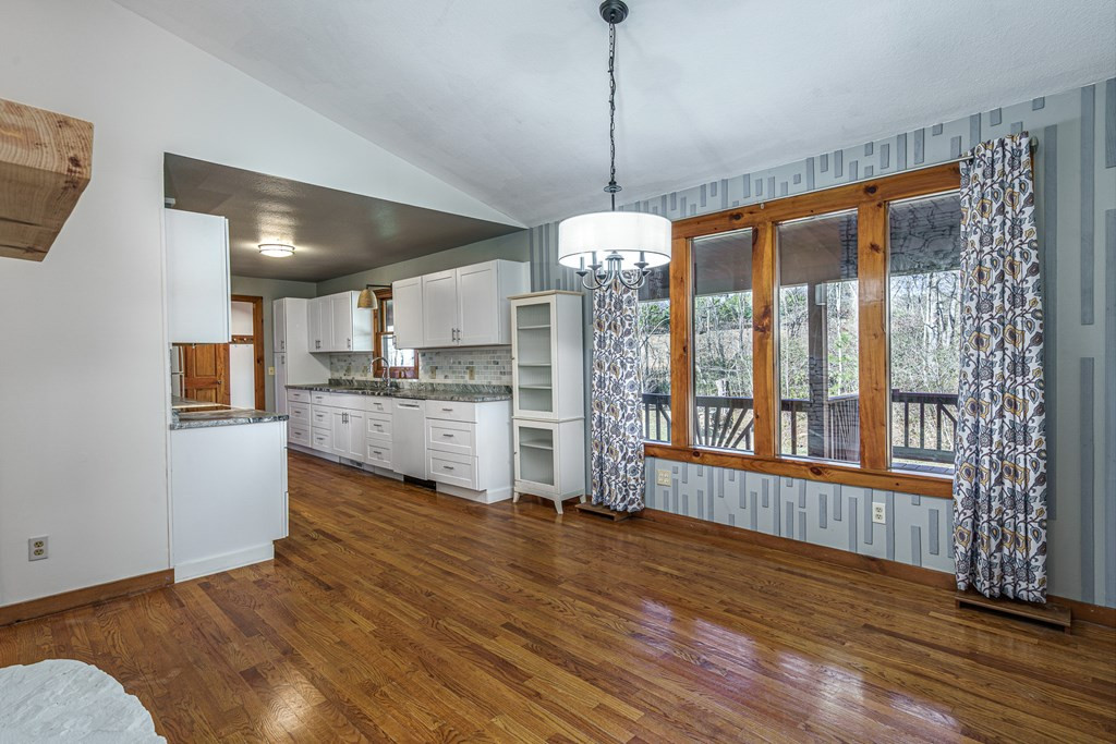 1792 Wolfcreek Road Murphy, NC 28906 - Photo 12 of 54