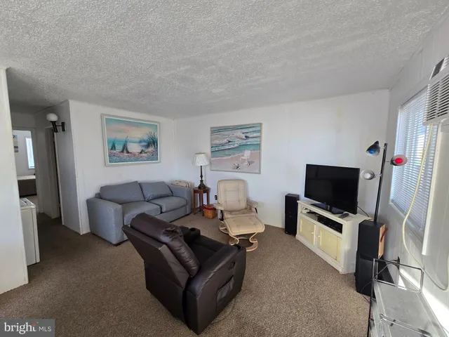 $1,500 | 417 Robin Drive, Unit B301, Ocean City, MD 21842