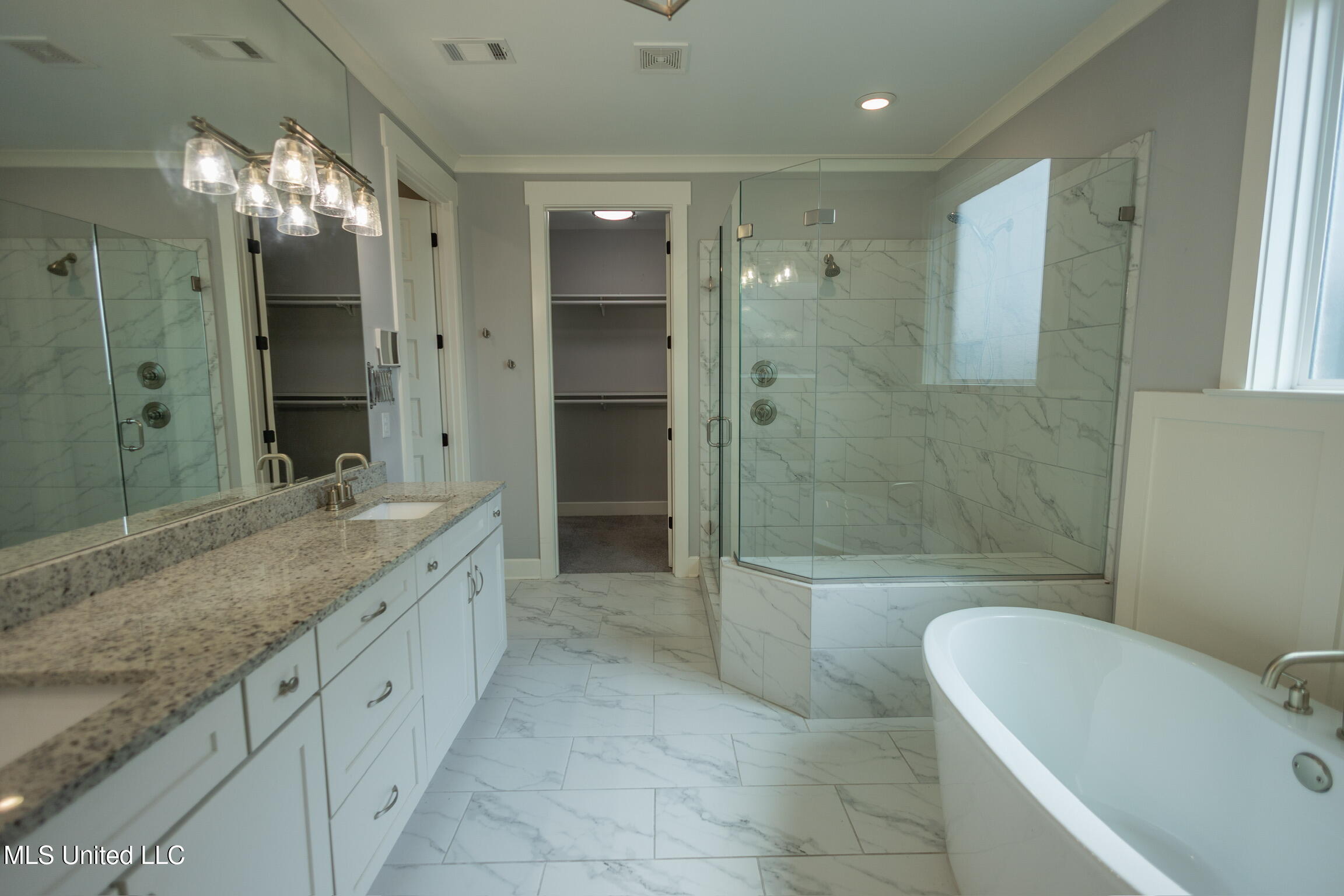 7501 Iron Loop Olive Branch, MS 38654 - Photo 14 of 29 R6114008