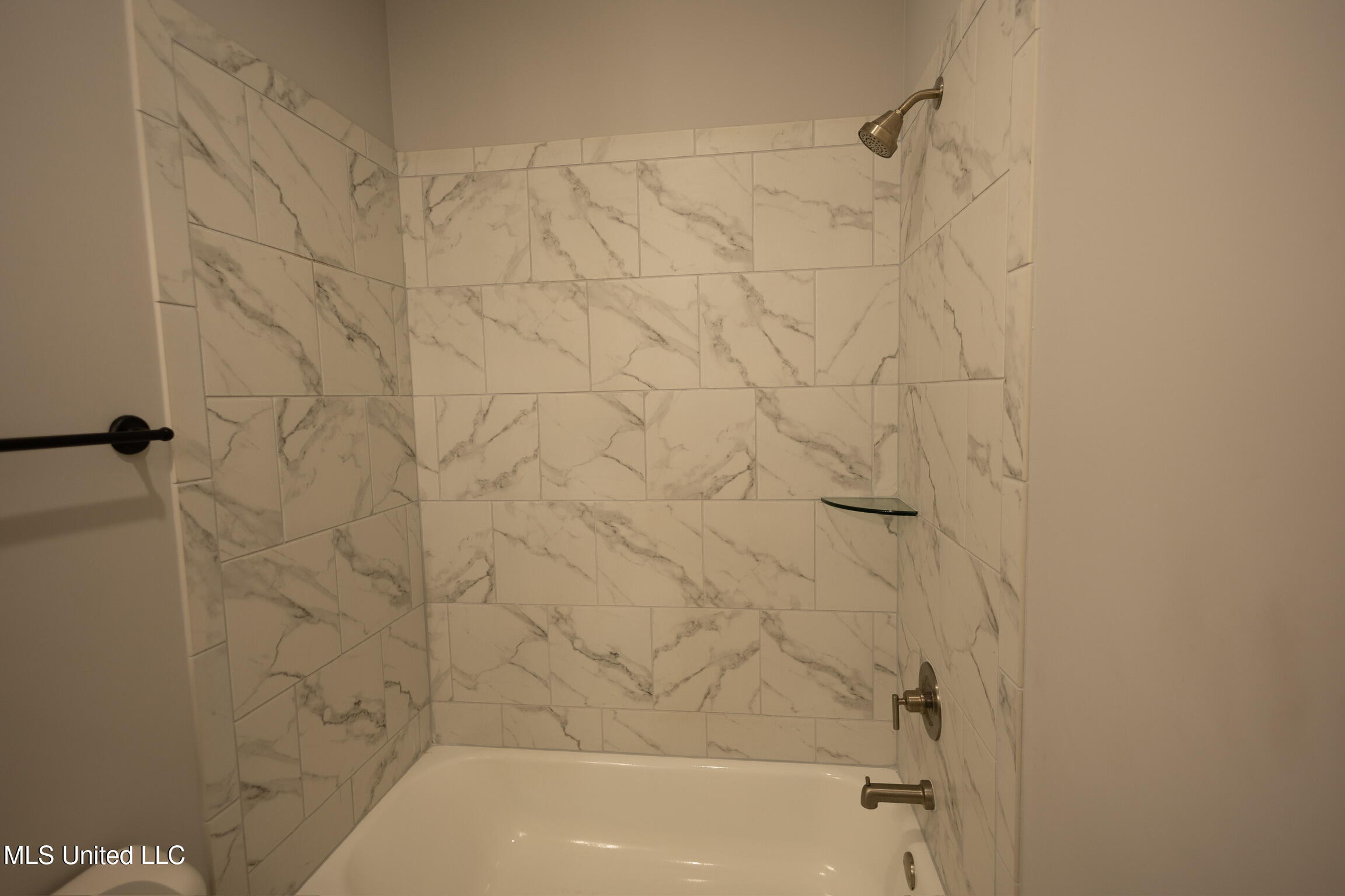 7501 Iron Loop Olive Branch, MS 38654 - Photo 18 of 29 R6113984