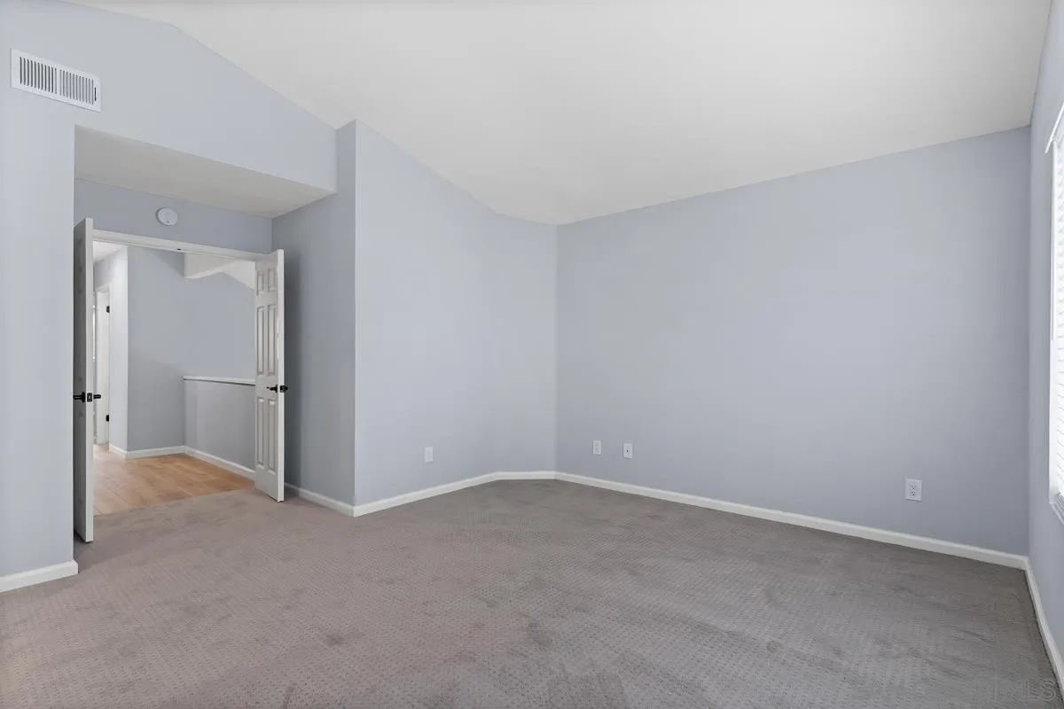 13948 Carmel Ridge Road San Diego, CA 92128 - Photo 17 of 26