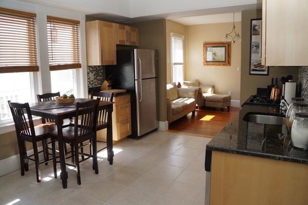 122 Brook Road, Unit 2 Quincy, MA 02169 - Photo 6 of 17 Gallery Image 6