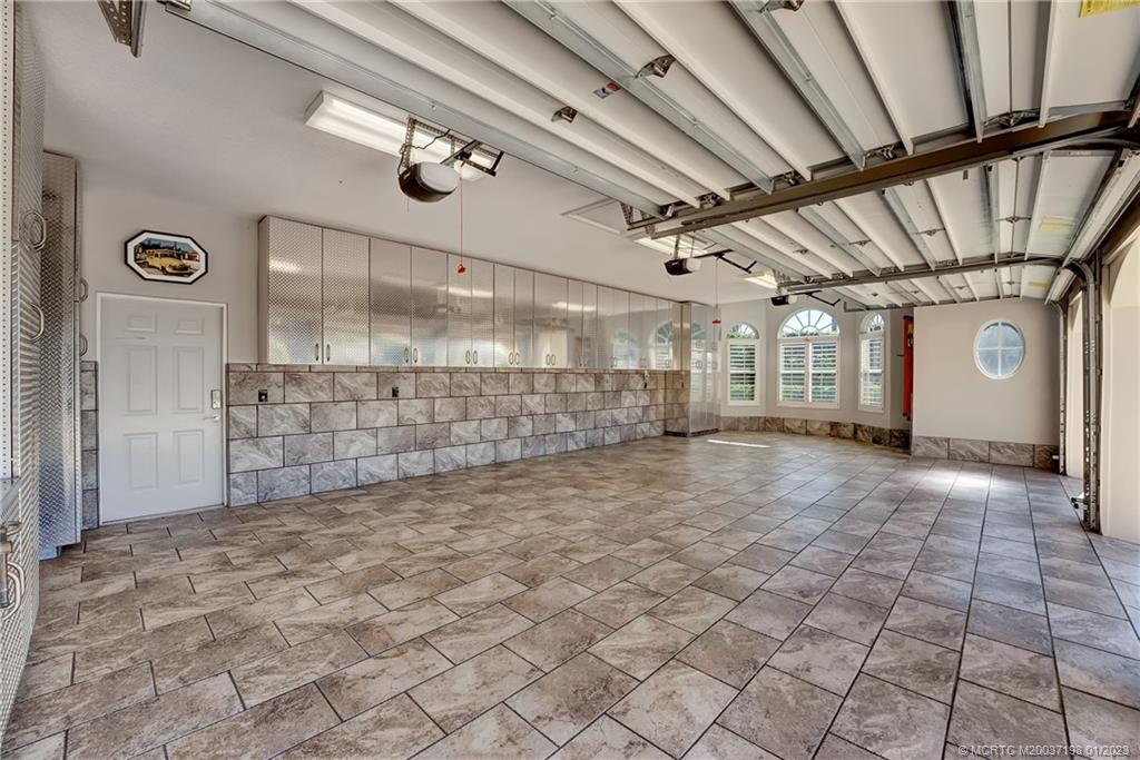 825 Southeast Riverside Drive Stuart, FL 34994 - Photo 16 of 96 Gallery Image 16