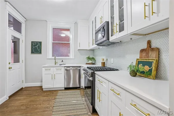 $234,000 | 5539 Waterman Boulevard, Unit 2N, St. Louis, MO 63112