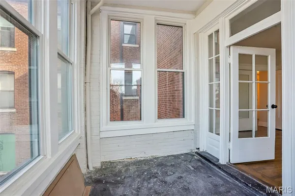 $234,000 | 5539 Waterman Boulevard, Unit 2N, St. Louis, MO 63112