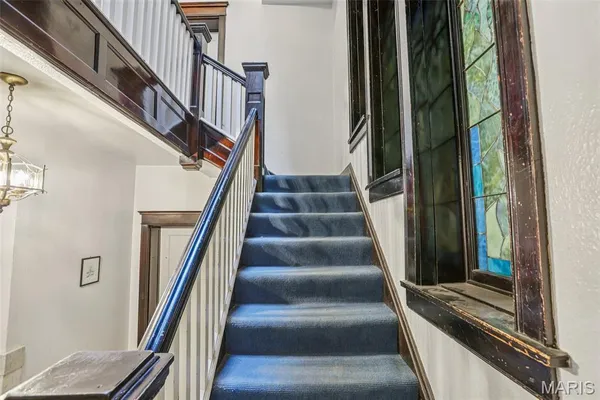 $234,000 | 5539 Waterman Boulevard, Unit 2N, St. Louis, MO 63112