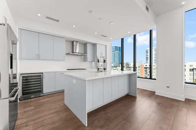 $5,500 | 2323 West Main Street, Unit 606, Houston, TX 77098