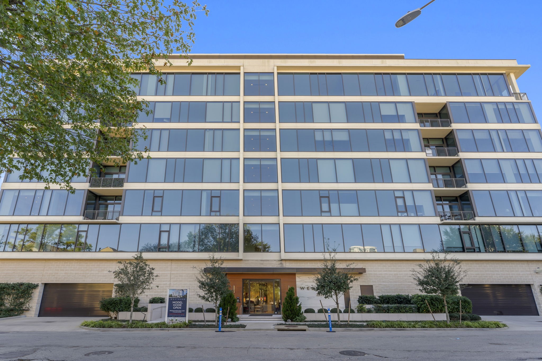 2323 West Main Street, Unit 606 Houston, TX 77098 - Photo 2 of 41