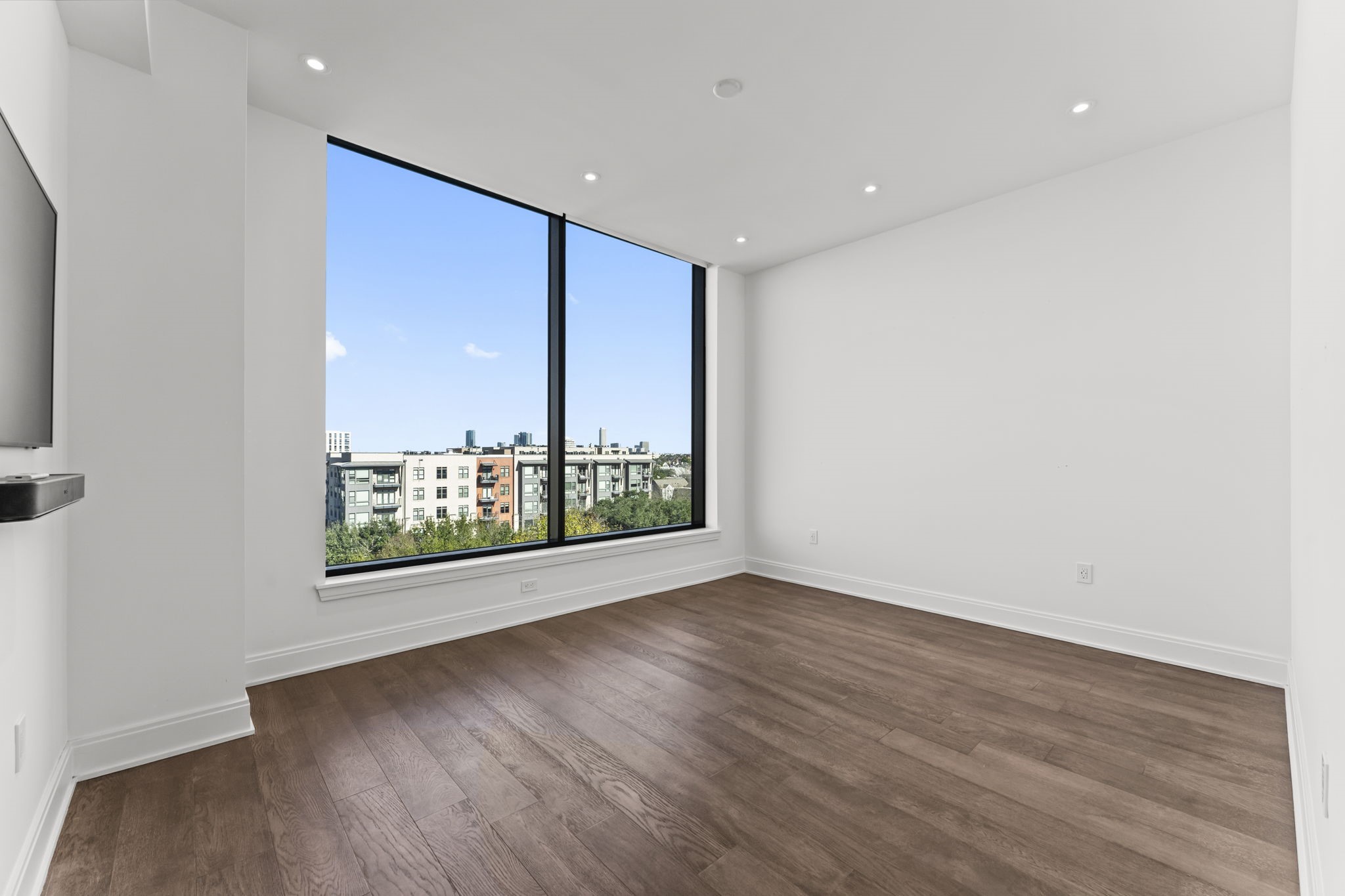 2323 West Main Street, Unit 606 Houston, TX 77098 - Photo 24 of 41