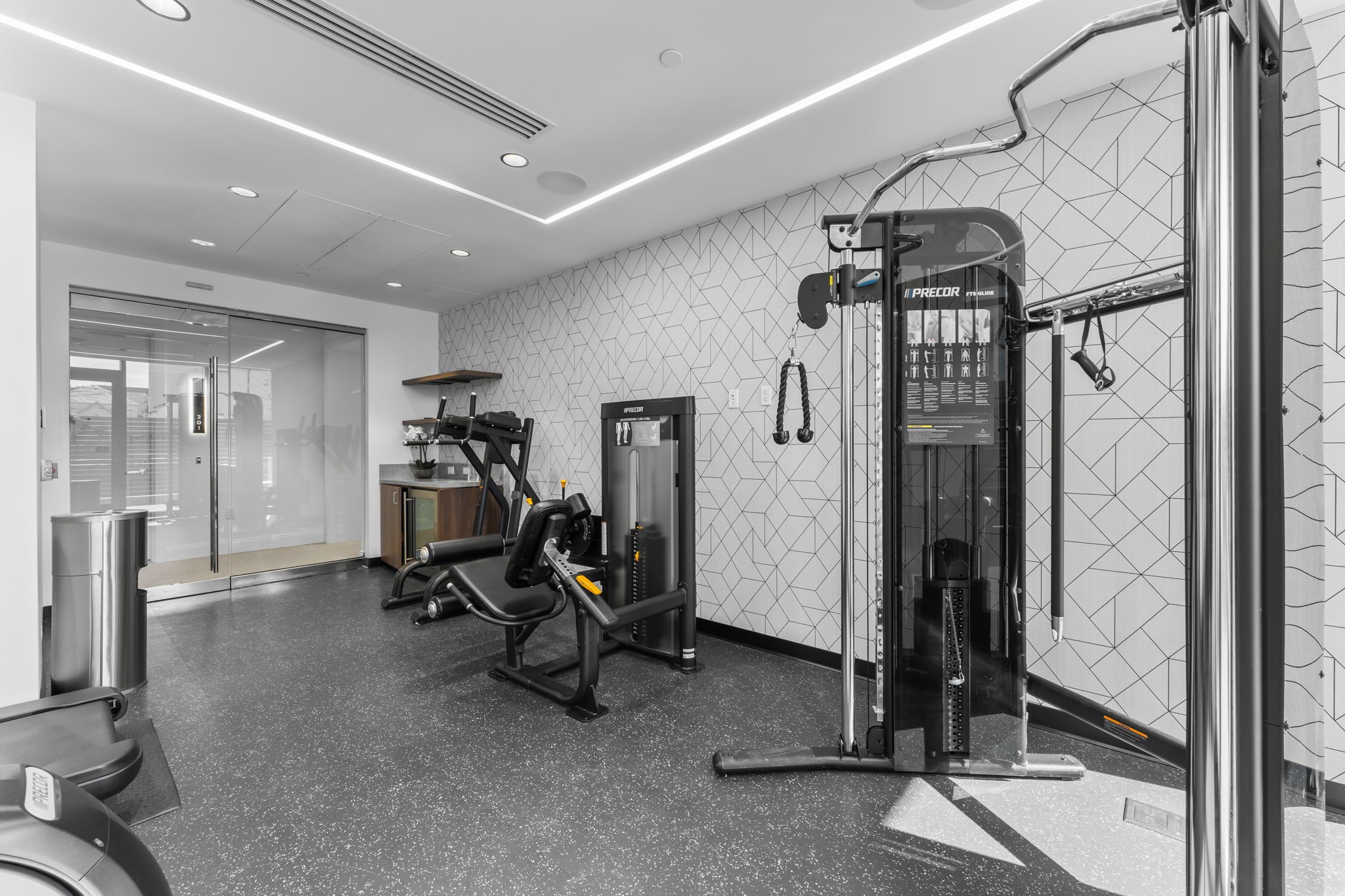 2323 West Main Street, Unit 606 Houston, TX 77098 - Photo 38 of 41