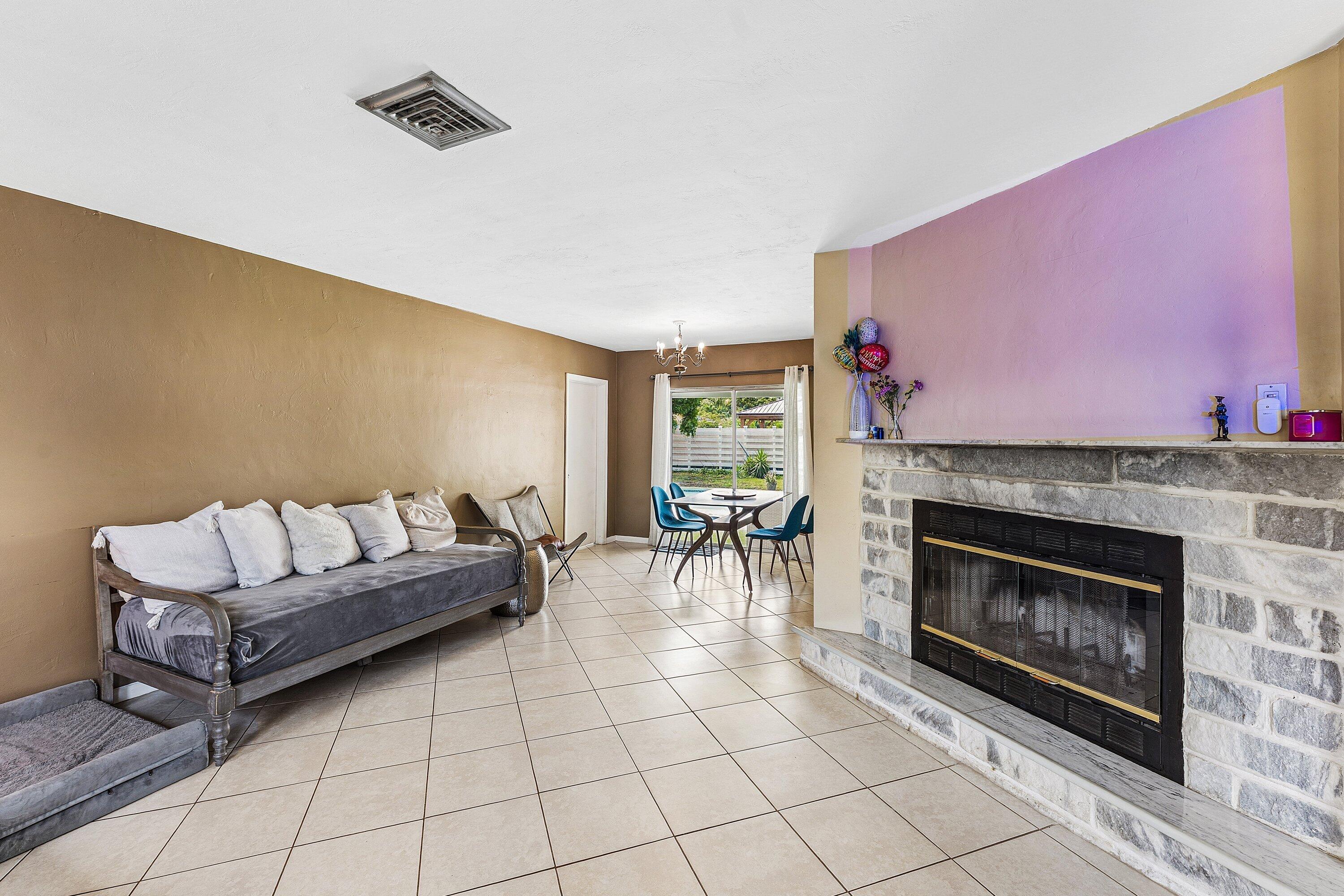 2 Tam O Shanter Lane Boca Raton, FL 33431 - Photo 6 of 41 006-2TamOShanterLane-BocaRaton-FL-33431-