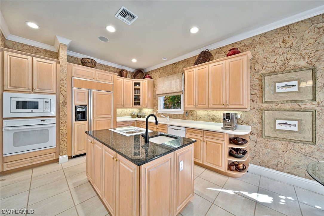 2745 Wulfert Road Sanibel, FL 33957 - Photo 28 of 50 Gallery Image 28